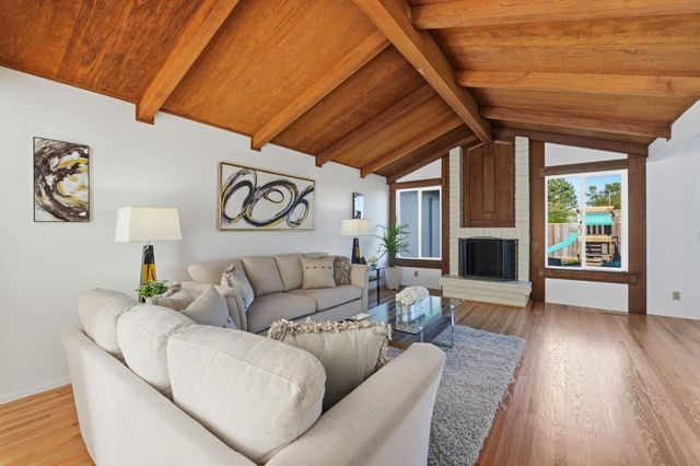 2712 Hallmark Drive, Belmont, CA 94002