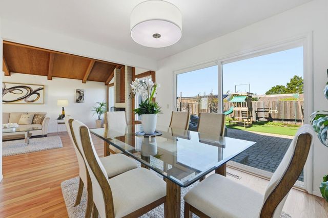 2712 Hallmark Drive, Belmont, CA 94002