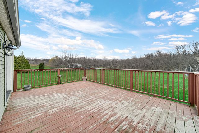 3921 N 350 E, Rolling Prairie, IN 46371