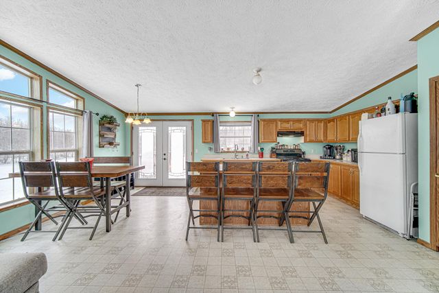 3921 N 350 E, Rolling Prairie, IN 46371