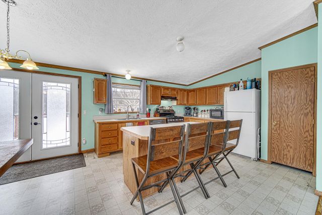 3921 N 350 E, Rolling Prairie, IN 46371