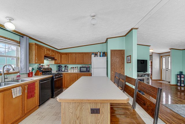 3921 N 350 E, Rolling Prairie, IN 46371