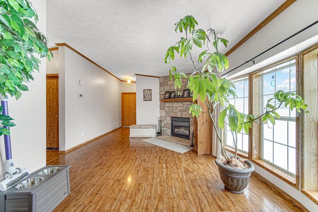 3921 N 350 E, Rolling Prairie, IN 46371