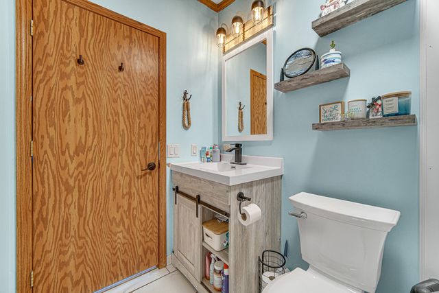 3921 N 350 E, Rolling Prairie, IN 46371