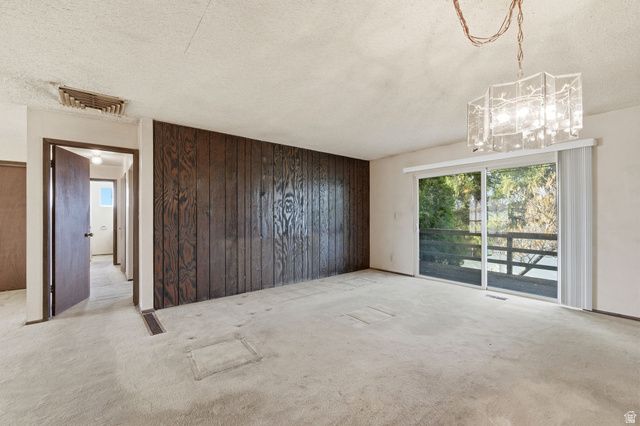 815 E OXFORD DR, Kaysville, UT 84037