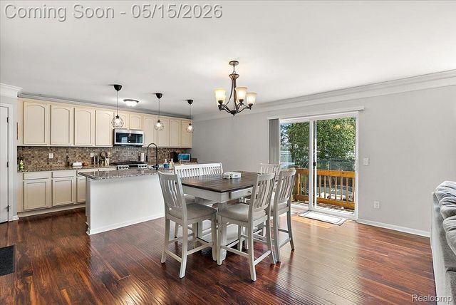 1594 Harvard Drive, Madison Heights, MI 48071
