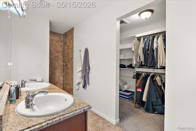 1594 Harvard Drive, Madison Heights, MI 48071