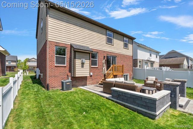 1594 Harvard Drive, Madison Heights, MI 48071
