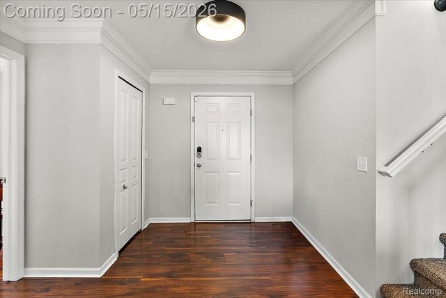 1594 Harvard Drive, Madison Heights, MI 48071