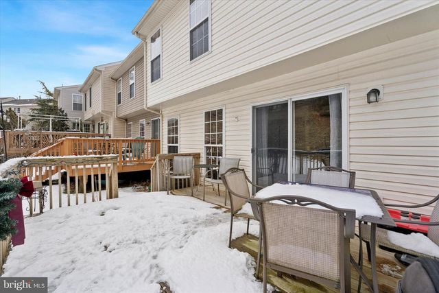 5 CREEKSIDE DR, Pottstown, PA 19464