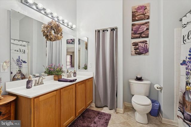 5 CREEKSIDE DR, Pottstown, PA 19464