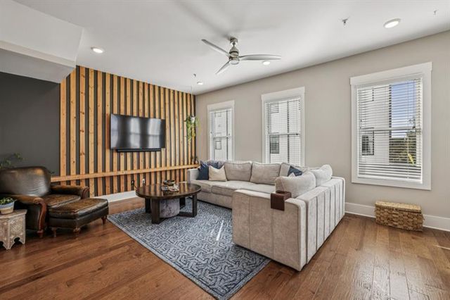 1024 Robert Smalls Way, Atlanta, GA 30318