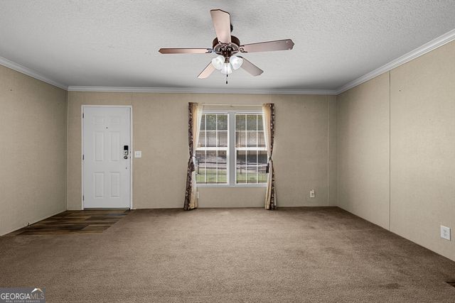 888 Minardi Drive, Hogansville, GA 30230