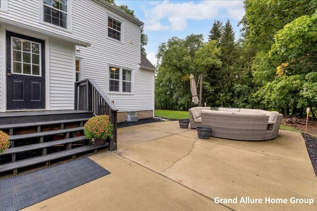 5119 18 Mile Road Ne, Nelson Twp, MI 49319