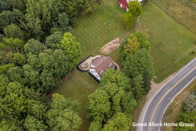 5119 18 Mile Road Ne, Nelson Twp, MI 49319