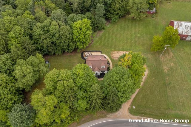5119 18 Mile Road Ne, Nelson Twp, MI 49319