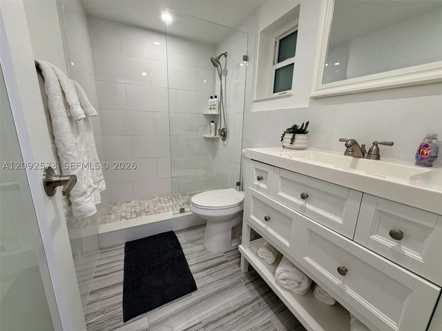 1480 S Ocean Blvd 105, Lauderdale By The Sea, FL 33062