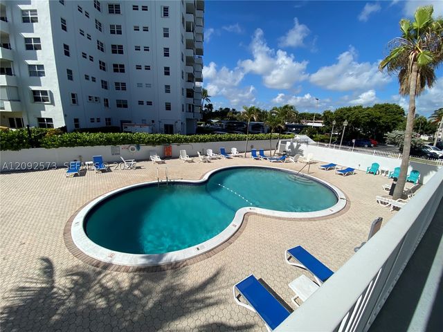 1480 S Ocean Blvd 105, Lauderdale By The Sea, FL 33062