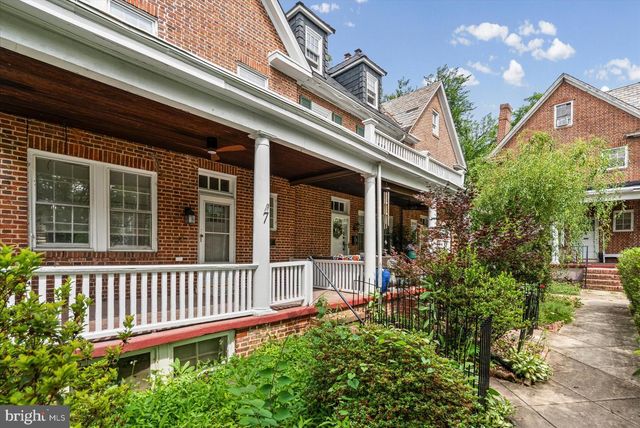 7 YORK CT, Baltimore, MD 21218