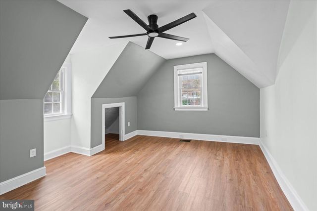 7 YORK CT, Baltimore, MD 21218
