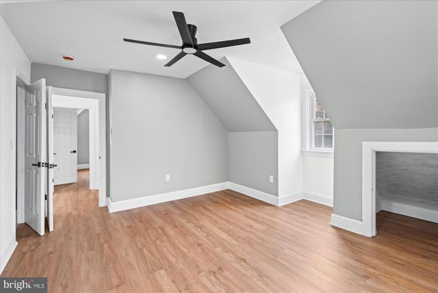 7 YORK CT, Baltimore, MD 21218