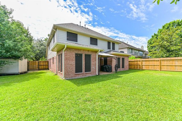 3602 Pine Stream Drive, Pearland, TX 77581