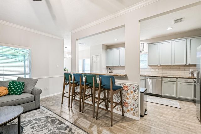 3602 Pine Stream Drive, Pearland, TX 77581