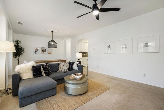 205 Paseo Gregario, Palm Desert, CA 92211