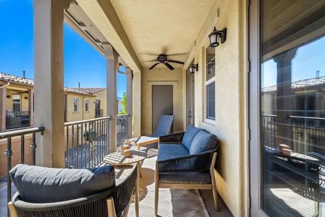 205 Paseo Gregario, Palm Desert, CA 92211