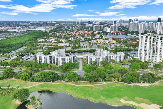 3401 N Country Club Dr 307, Aventura, FL 33180