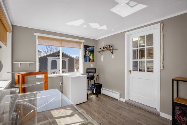 612 Independence Dr, Clairton, PA 15025