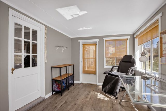 612 Independence Dr, Clairton, PA 15025