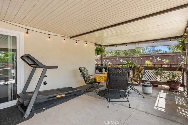 871 W Francis, Corona, CA 92882