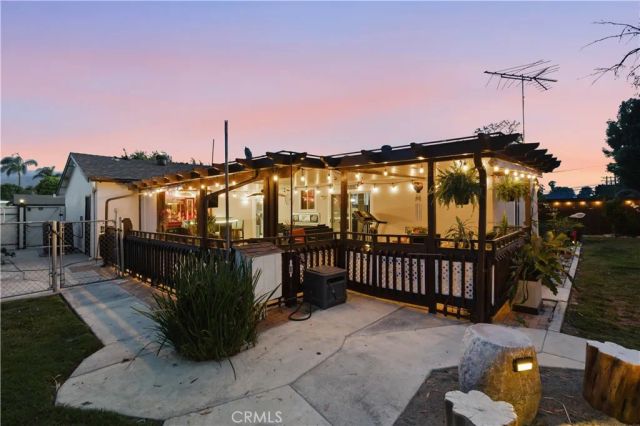 871 W Francis, Corona, CA 92882