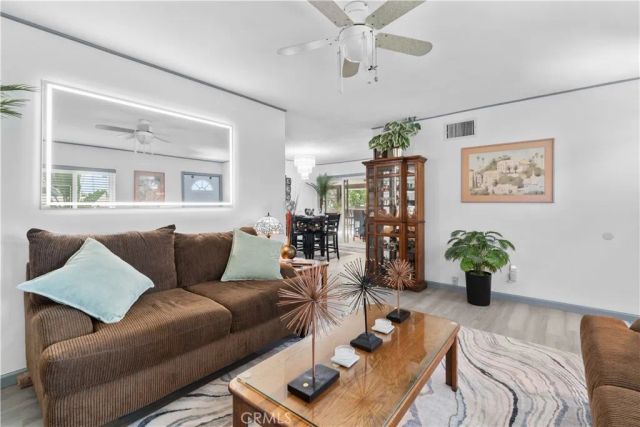 871 W Francis, Corona, CA 92882