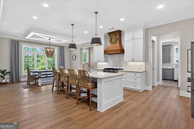 800 Garland Mountain Trail, Waleska, GA 30183