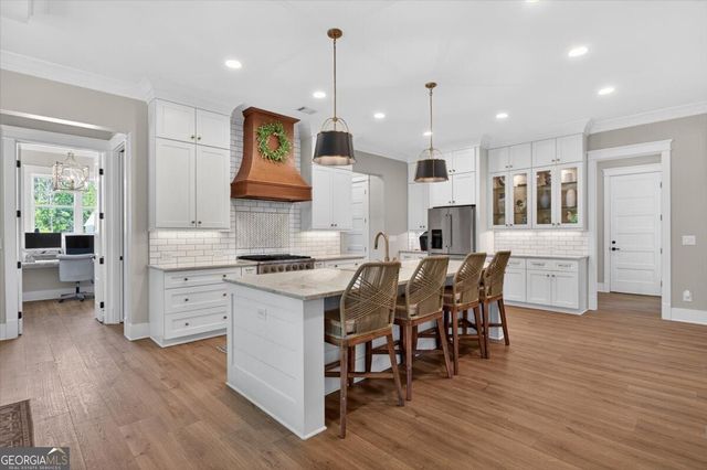 800 Garland Mountain Trail, Waleska, GA 30183