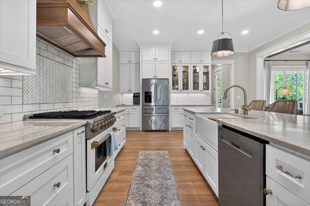 800 Garland Mountain Trail, Waleska, GA 30183