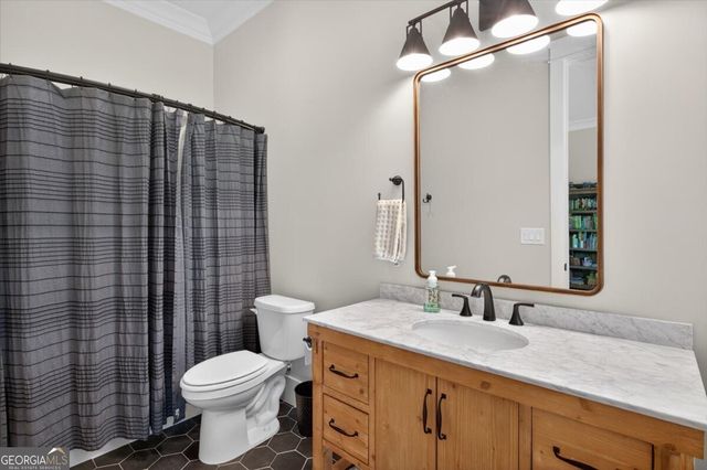 800 Garland Mountain Trail, Waleska, GA 30183