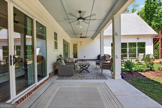 800 Garland Mountain Trail, Waleska, GA 30183