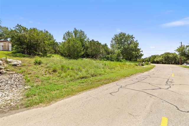 109 Cowal DR N, Spicewood, TX 78669
