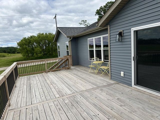 800 Linda LANE, Watertown, WI 53094