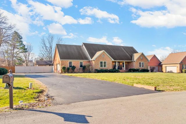 235 Oxford Street, Hopkinsville, KY 42240