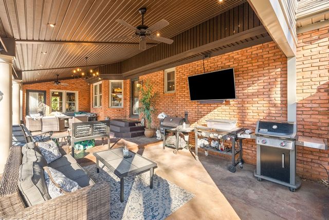 235 Oxford Street, Hopkinsville, KY 42240