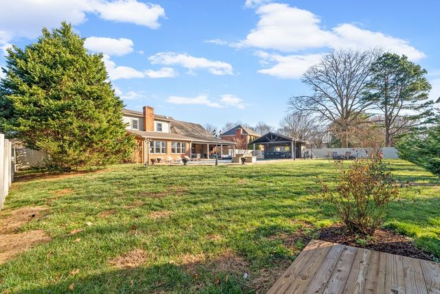 235 Oxford Street, Hopkinsville, KY 42240