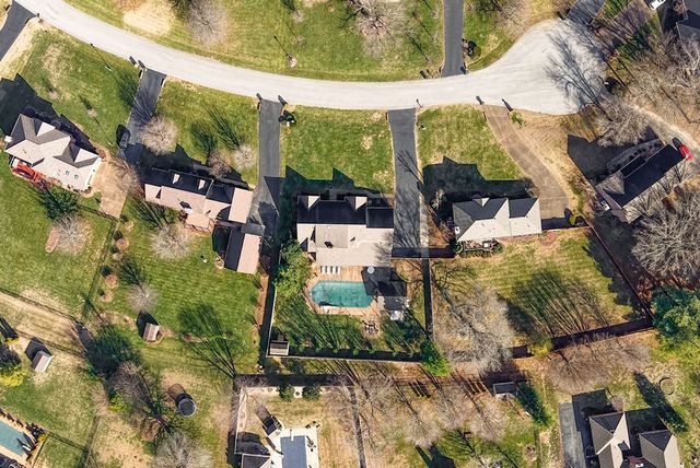 235 Oxford Street, Hopkinsville, KY 42240