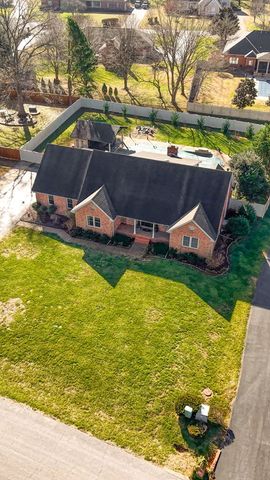 235 Oxford Street, Hopkinsville, KY 42240