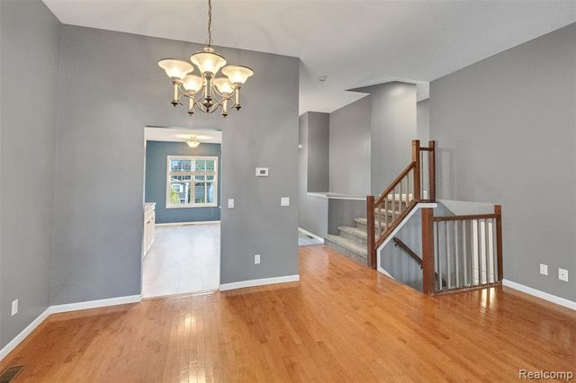3850 Faber Terrace, Waterford, MI 48328
