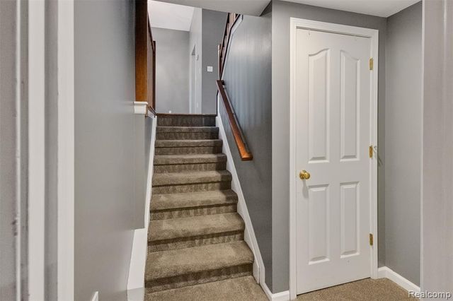 3850 Faber Terrace, Waterford, MI 48328