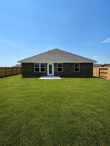 2230 W Post Oak Circle, Dayton, TX 77535
